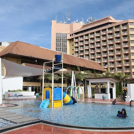 Primula Beach Hotel-3